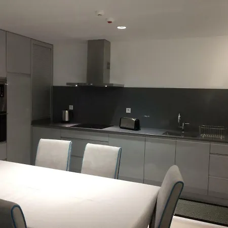 Casa Dos Valentins 제어스